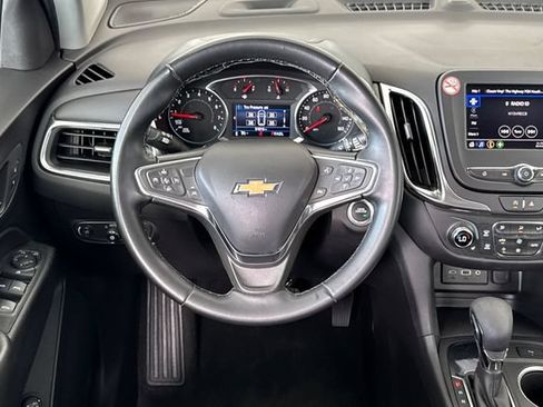 Used 2024 Chevrolet Equinox LT FWD image 16