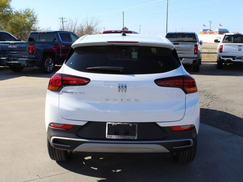 New 2026 Buick Encore GX Preferred w/ Comfort Package image 4