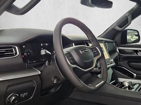 New 2026 Jeep Grand Wagoneer Limited image 3