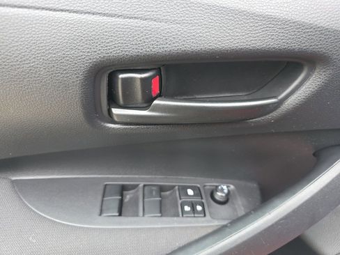 Used 2024 Toyota Corolla LE image 20