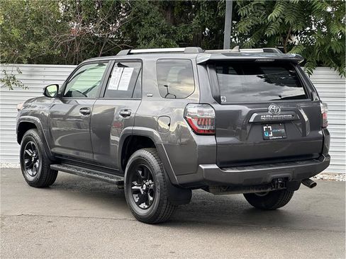 Used 2019 Toyota 4Runner SR5 Premium AWD/4WD image 3