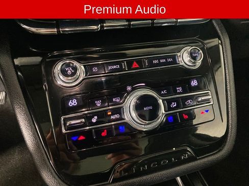 Used 2020 Lincoln Corsair AWD w/ Premium Package image 10