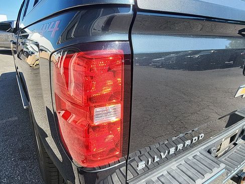 Used 2018 Chevrolet Silverado 1500 LT w/ All Star Edition AWD/4WD image 10