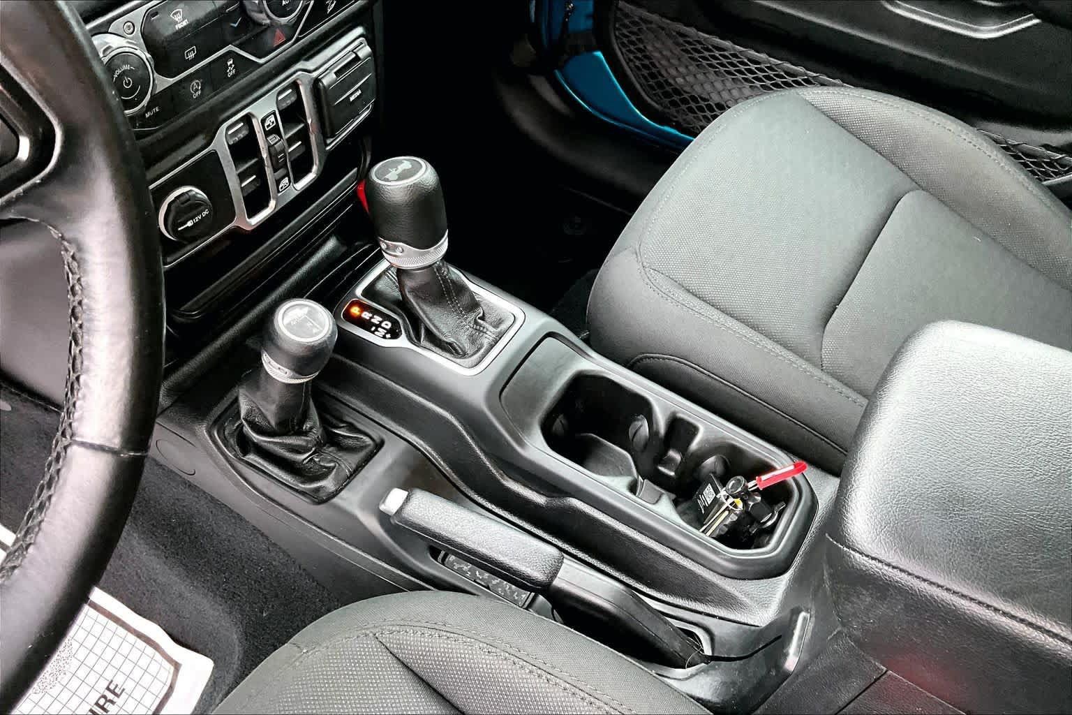 Used 2020 Jeep Wrangler Unlimited Sport S AWD/4WD image 16