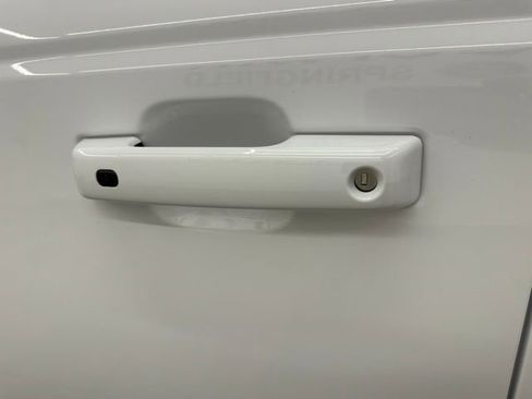 New 2025 Ford Bronco Outer Banks image 23