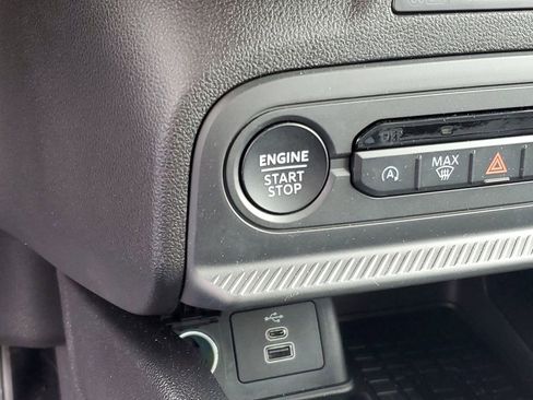 Used 2025 Ford Bronco Sport Outer Banks AWD/4WD image 18