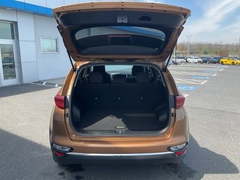 Used 2020 Kia Sportage LX image 17