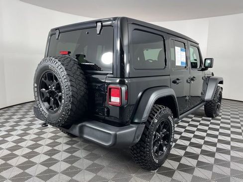 Used 2023 Jeep Wrangler Willys image 10