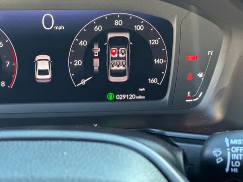 Used 2023 Honda Accord EX image 32