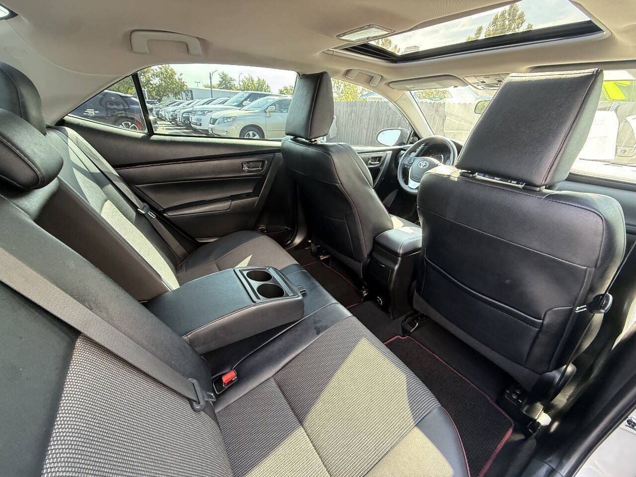 Used 2017 Toyota Corolla SE 50th Anniversary FWD image 15