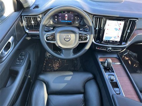 Used 2024 Volvo S60 B5 Ultimate w/ Climate Package image 19