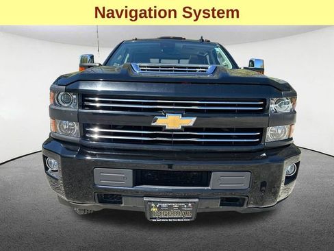 Used 2017 Chevrolet Silverado 2500 High Country AWD/4WD image 4