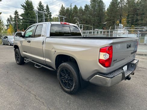 Used 2018 Toyota Tundra SR5 image 7