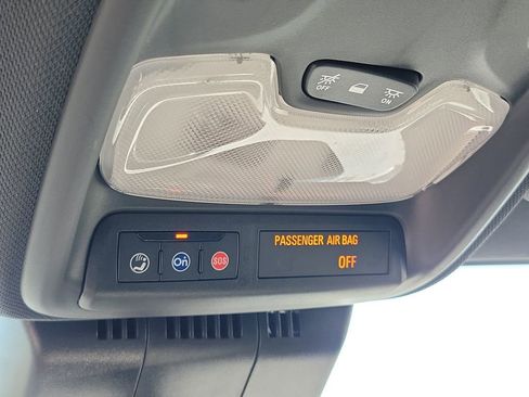 Used 2023 Chevrolet Colorado W/T RWD image 18
