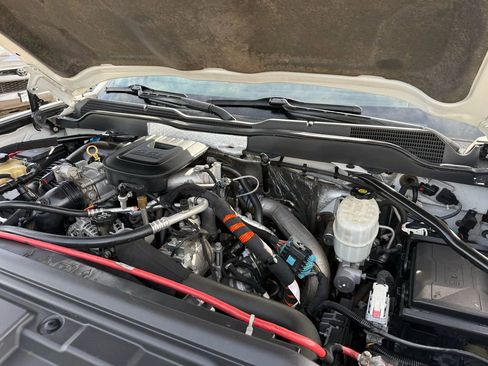 Used 2015 Chevrolet Silverado 2500 LTZ w/ Duramax Plus Package image 38