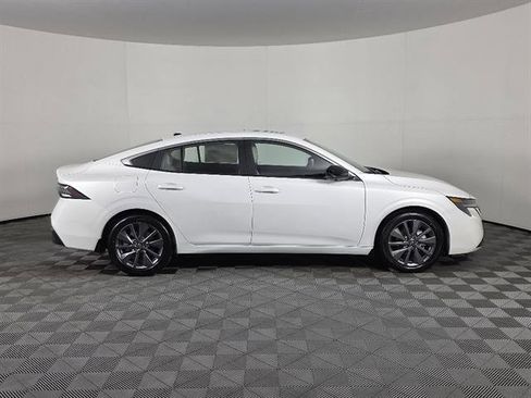 New 2026 Nissan Sentra SL w/ Floor Mat Package image 2