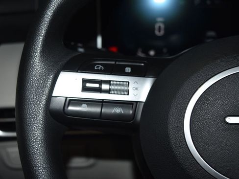 Used 2025 Hyundai Tucson SEL image 7