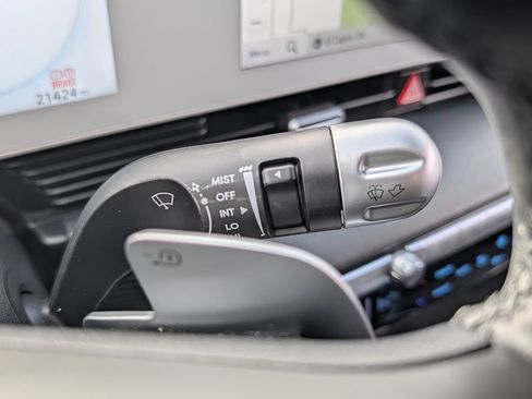 Certified 2024 Hyundai Ioniq 5 SEL RWD image 29