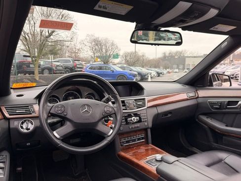 Used 2012 Mercedes-Benz E 350 4MATIC Sedan image 12