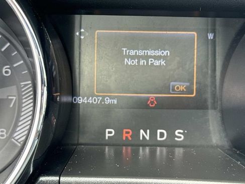 Used 2017 Ford Mustang GT Premium RWD image 26