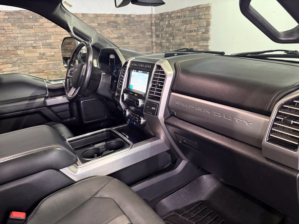 Used 2019 Ford F250 Platinum w/ Platinum Ultimate Package AWD/4WD image 30