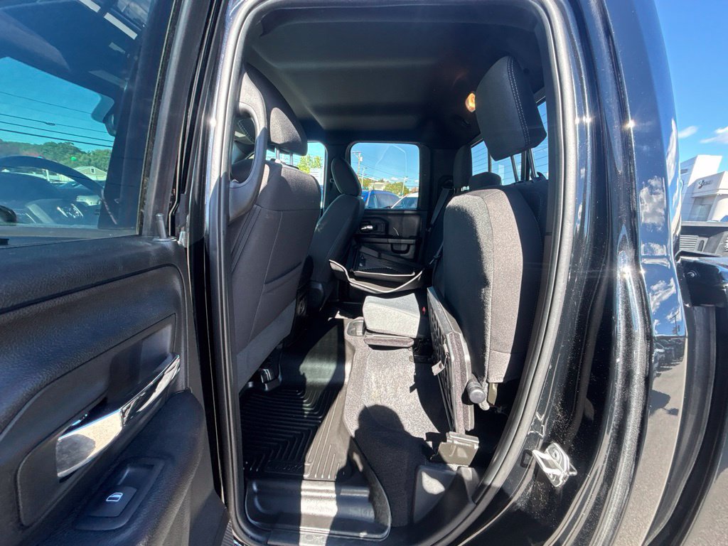 Certified 2022 RAM 1500 Warlock w/ Electronics Group AWD/4WD image 18