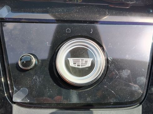 New 2025 Cadillac Escalade IQ Luxury 2 image 27