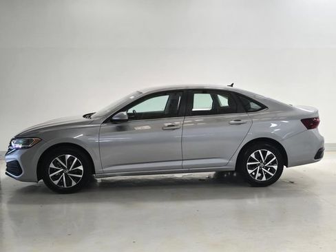 Used 2024 Volkswagen Jetta S FWD image 3
