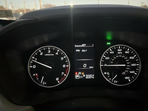 Used 2025 Subaru Forester Premium image 14