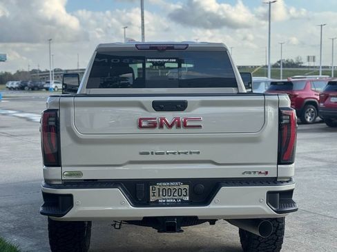 New 2026 GMC Sierra 2500 AT4 w/ AT4 Premium Plus Package image 7