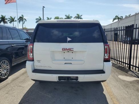 Used 2018 GMC Yukon XL SLT RWD image 8