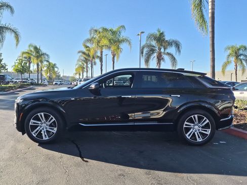 Used 2024 Cadillac Lyriq Tech RWD image 7