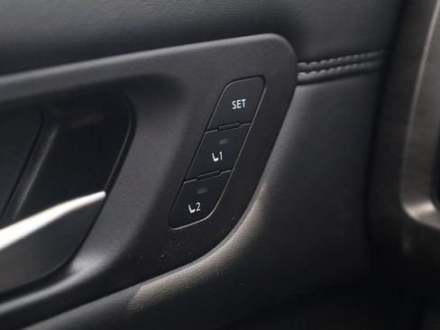 New 2026 Nissan Pathfinder Platinum AWD/4WD image 13