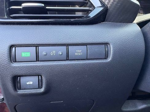 Used 2020 Nissan Sentra SV FWD image 15