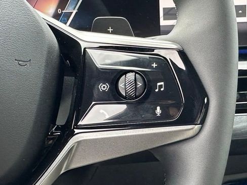 New 2026 BMW 530i xDrive w/ Premium Package image 16