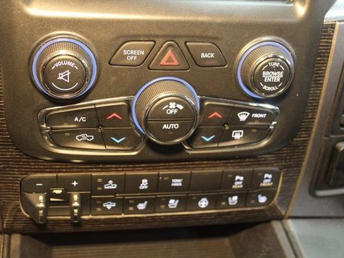 Used 2016 RAM 1500 Limited image 27