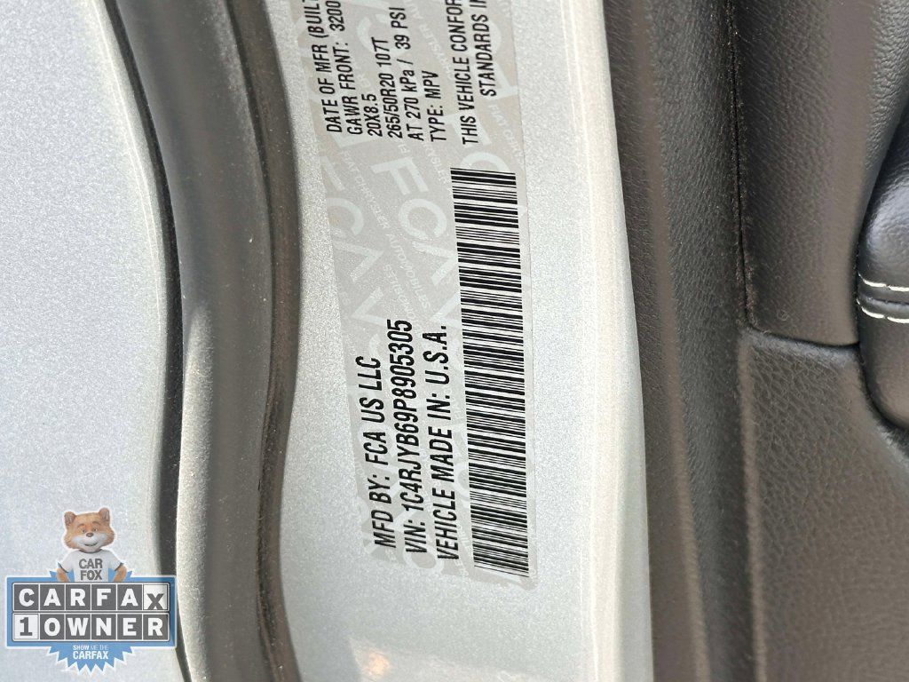 Used 2023 Jeep Grand Cherokee 30th Anniversary AWD/4WD image 37