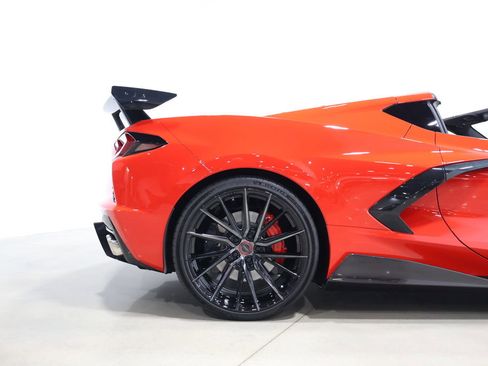 Used 2020 Chevrolet Corvette Stingray Premium Cpe w/ 3LT Preferred Equipment Group image 97