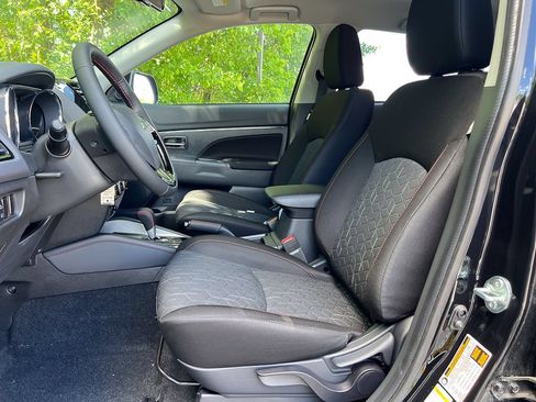 New 2026 Mitsubishi Outlander Sport LE AWD/4WD image 12