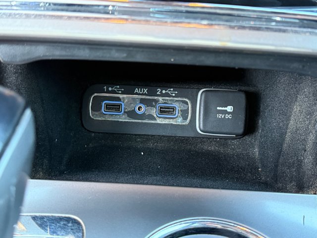 Used 2022 Jeep Grand Cherokee Laredo X RWD image 20