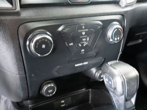 Used 2019 Ford Ranger XL w/ Equipment Group 101A Mid image 16