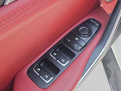 Used 2019 Kia Stinger GT2 AWD/4WD image 29