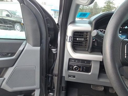 Used 2023 Ford F250 XLT w/ 360-Degree Camera Package image 17