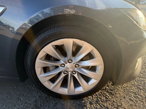 Used 2016 Tesla Model S 75 image 39