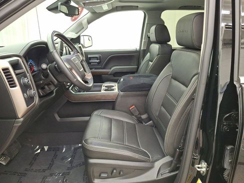 Used 2018 GMC Sierra 1500 Denali AWD/4WD image 11