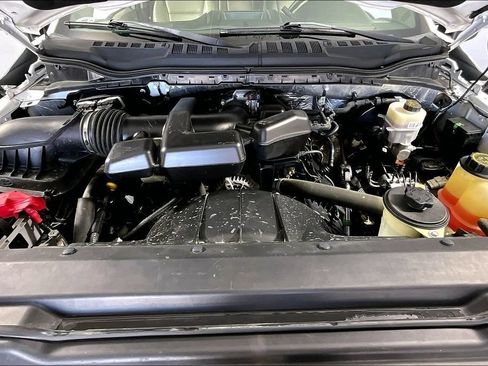 Used 2017 Ford F350 XL RWD image 9