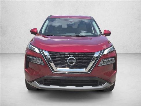 Certified 2021 Nissan Rogue SV FWD image 2