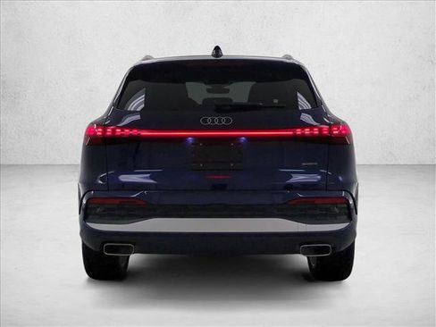 Used 2025 Audi Q5 Premium Plus w/ Premium Plus AWD/4WD image 7