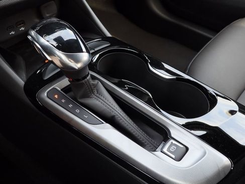 New 2026 Buick Envista Sport Touring image 13