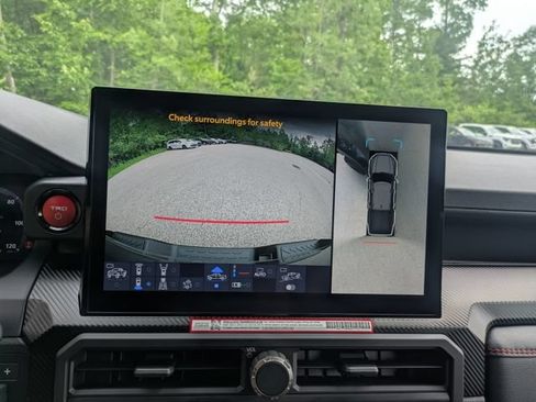 Certified 2025 Toyota Tacoma TRD Pro AWD/4WD image 32